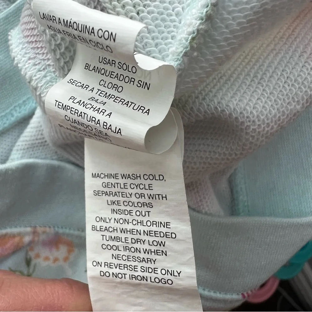 The Children's Place‎ Floral sweatshirt